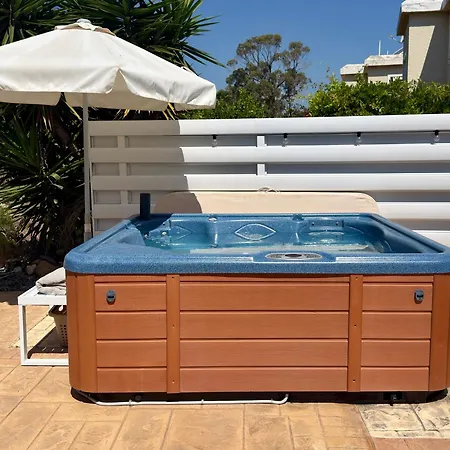 Seaturtle House Ferienhaus Protaras